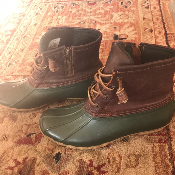 Sperry Duck Boots - Picture 4 of 4